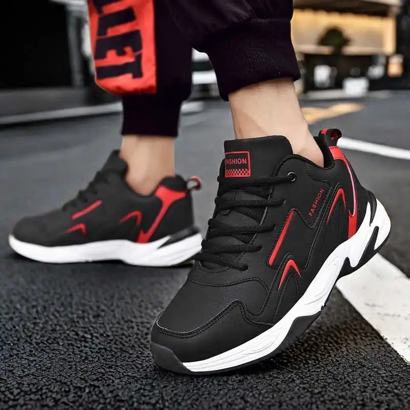 Scarpe da ginnastica da palest - Classic Tech Office Number recensione e prezzo